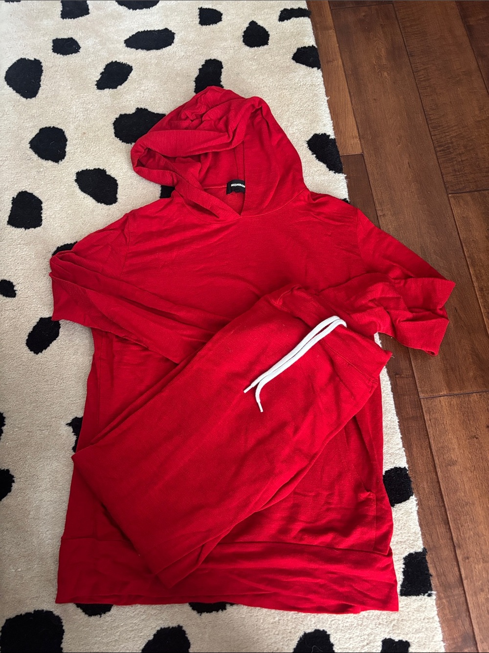 Monrow Red Hooded Sweatshirt Set with Drawstring Pants medium